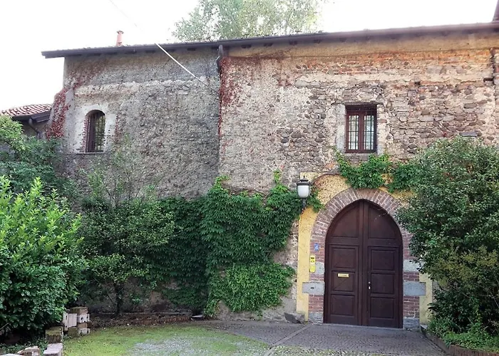 Castello Di Montonate * Mornago