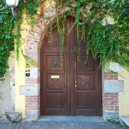 Castello Di Montonate